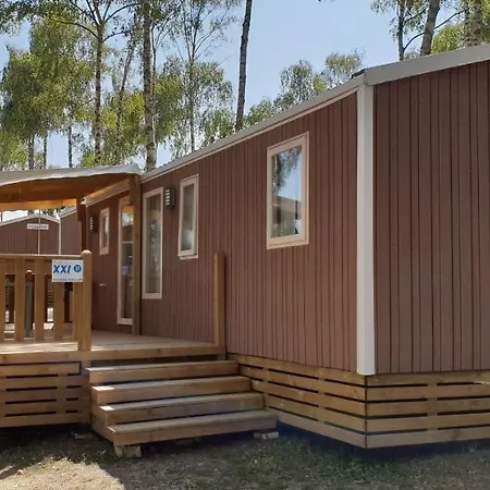 Mobil Homes Xxl2 4 Chambres - Camping Le Ranch Des Volcans Châtel-Guyon Extérieur photo